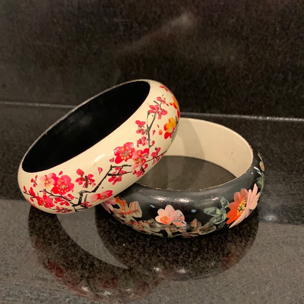 Floral Painted Bangle Set